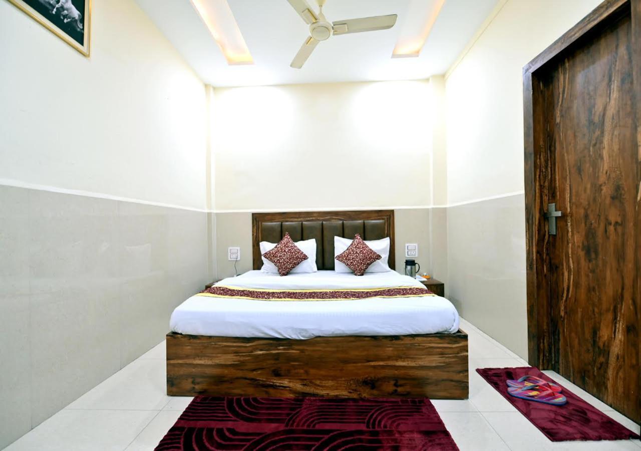 Royal Inn Jammu Esterno foto